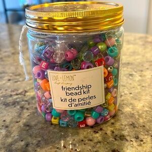 Friendship bracelet kit